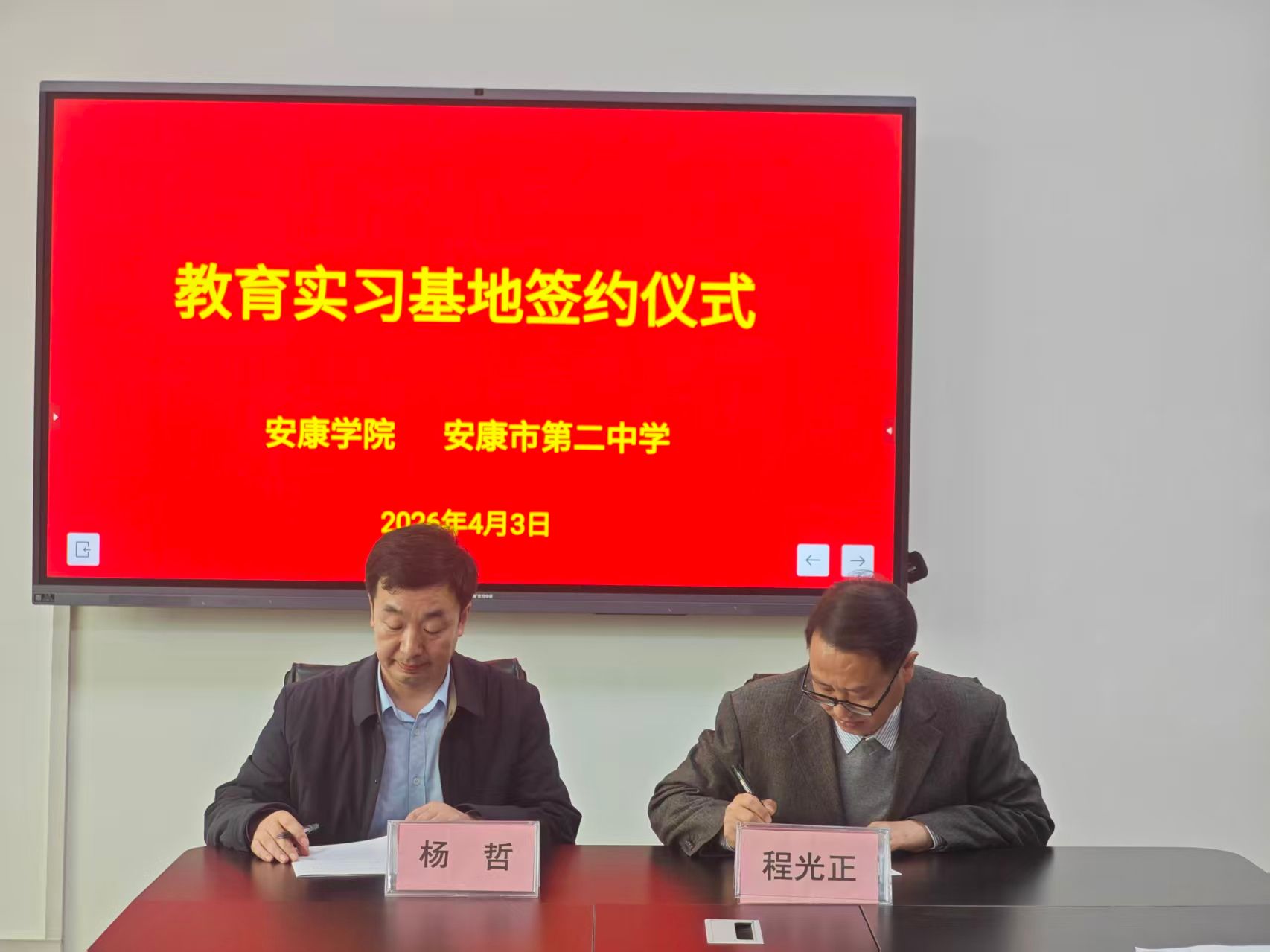 ca707aae98f1a3ed90191ba3abd6be27 ca707aae98f1a3ed90191ba3abd6be27