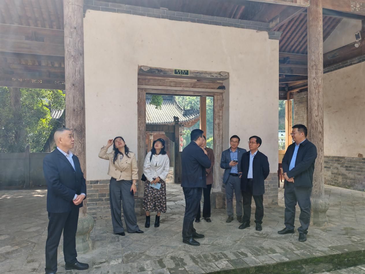 2bd7e02ea62262b6c5bef5fdd578e4d9